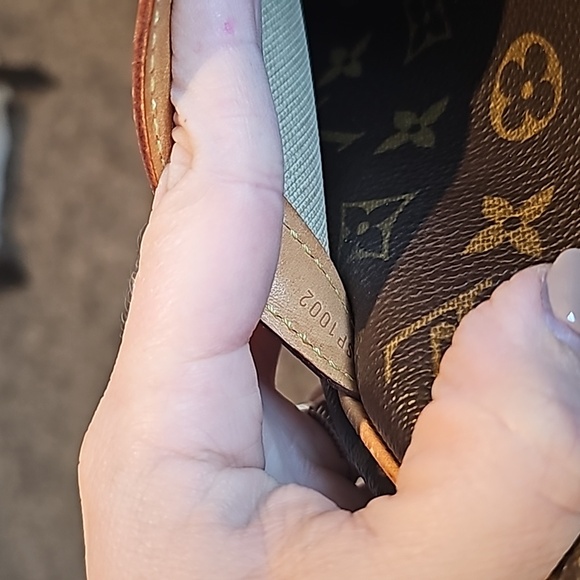 🔥1HRSALE🔥Louis Vuitton Reporter GM - Picture 11 of 17